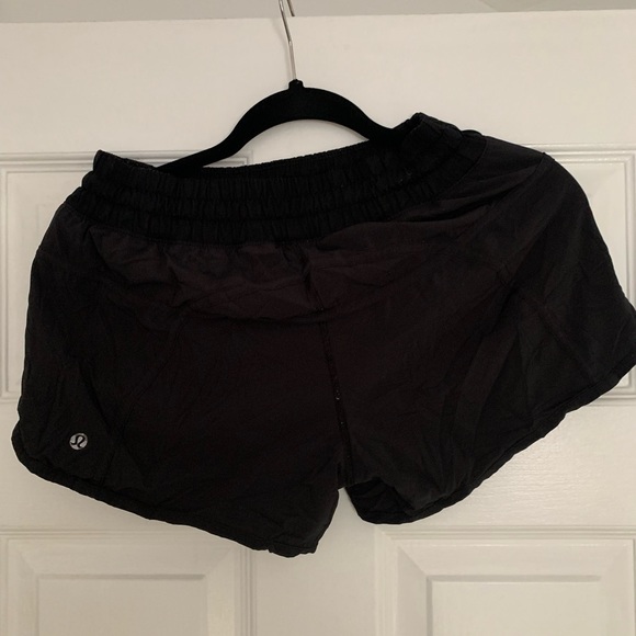 Women’s Small Lululemon Shorts Lot of 2 - Picture 4 of 5
